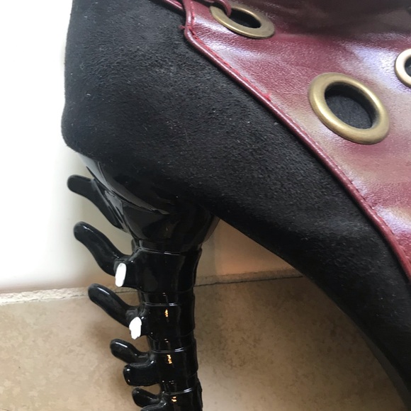 Slight damage - Picture 4 of 7